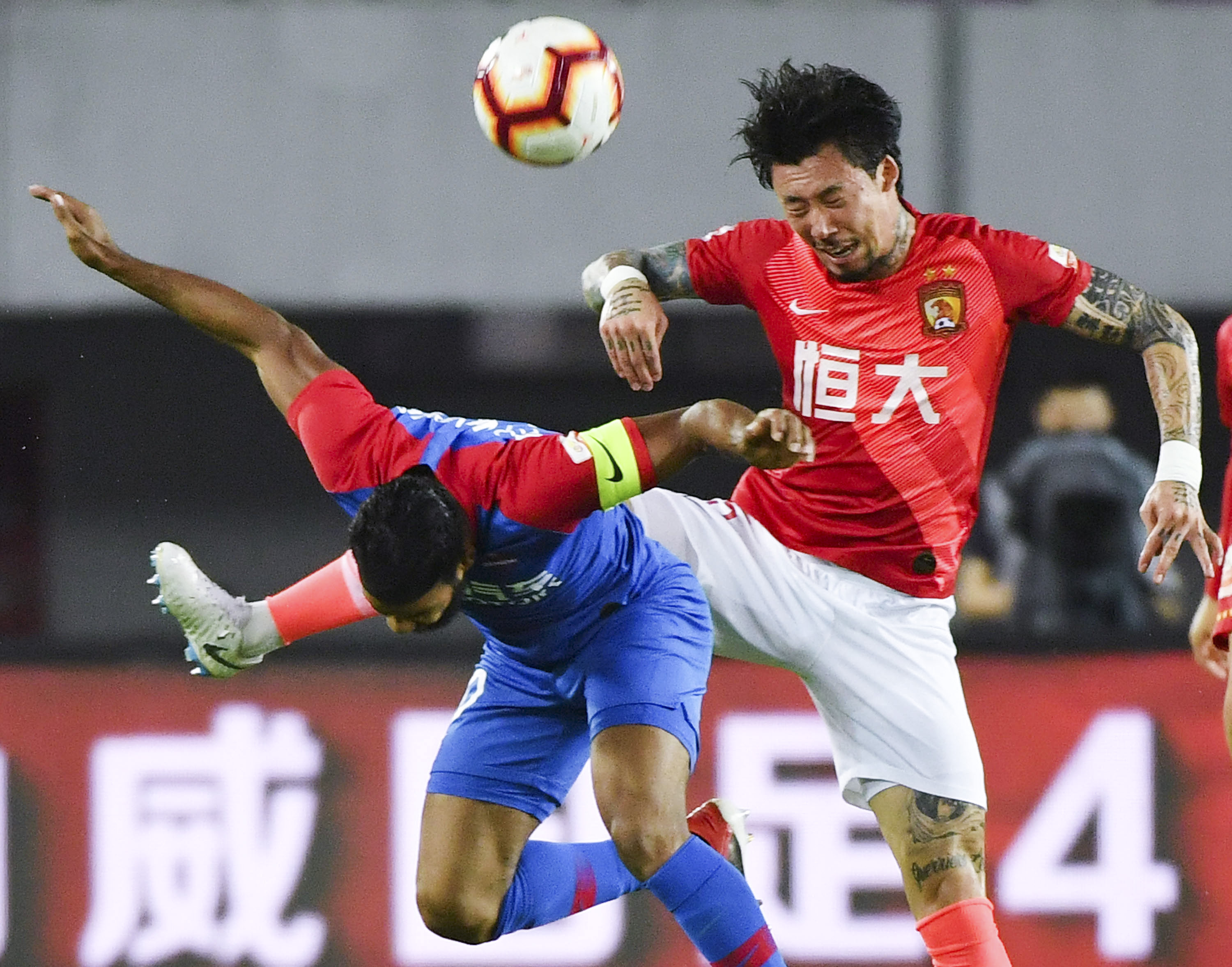 Falcons 晋级季后赛，FaZe 在 BLAST Rivals Spring 2025 再次令人失望